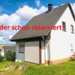 Leider schon reserviert ! 
Freistehendes Einfamilienhaus in ruhiger  Lage in Hornbach